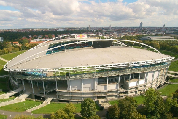 萊比錫紅牛的主場在哪里？